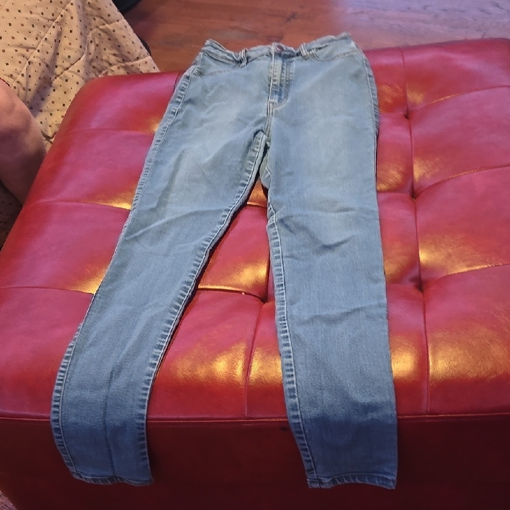 Women's Blue Jeans